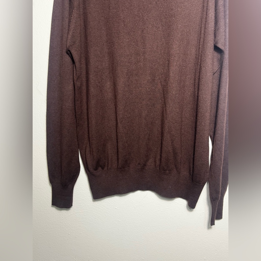 Nieman Marcus Exclusive Men's Classic silk cashmere Crewneck Sweater - Brown - Picture 10 of 11
